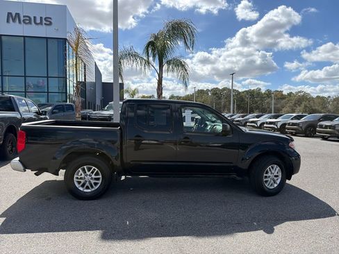 Used 2019 Nissan Frontier SV image 8