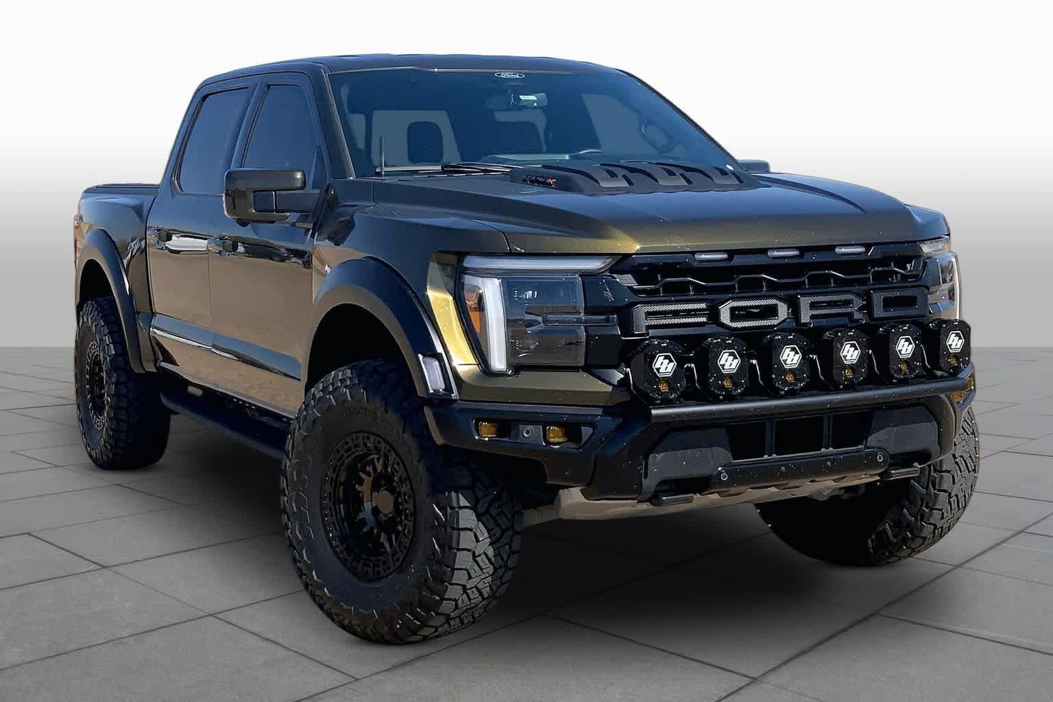 Used 2024 Ford F150 Raptor w/ Equipment Group 803A Raptor R AWD/4WD image 3