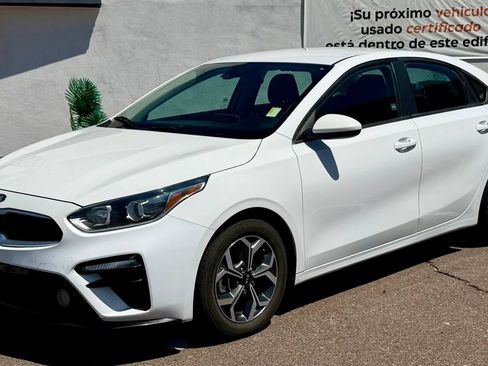 Used 2020 Kia Forte LXS FWD image 1