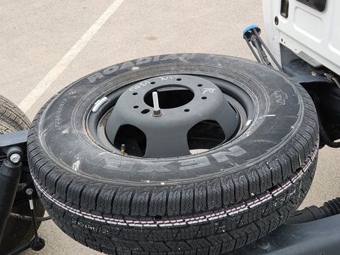 New 2026 RAM 3500 Tradesman AWD/4WD image 11