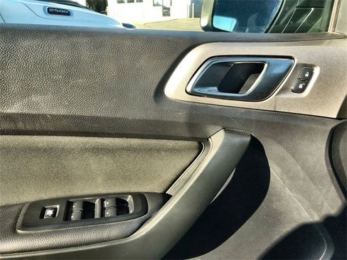 Used 2019 Ford Ranger XLT image 13