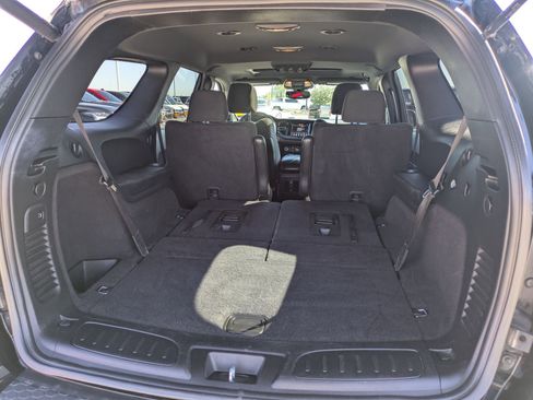 Used 2021 Dodge Durango SXT image 24