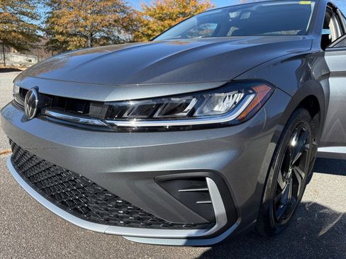 New 2026 Volkswagen Jetta SE image 26