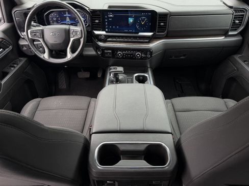 Used 2023 Chevrolet Silverado 1500 LT Trail Boss w/ Protection Package AWD/4WD image 9
