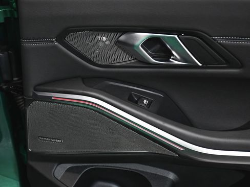 Used 2025 BMW M3 RWD image 16