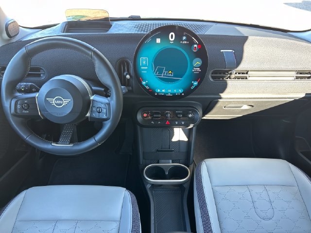 Used 2025 MINI Cooper S FWD image 18