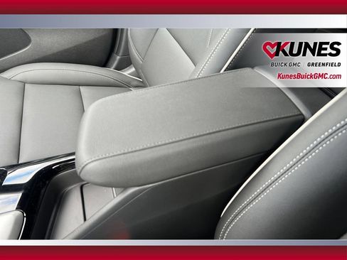 New 2026 Buick Envista Sport Touring w/ Studio Series FWD image 30