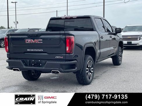 Used 2025 GMC Sierra 1500 AT4 w/ AT4 Premium Package AWD/4WD image 7