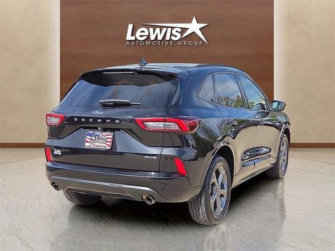 Used 2023 Ford Escape ST-Line image 5