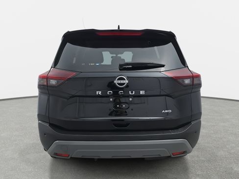 Certified 2023 Nissan Rogue S image 6