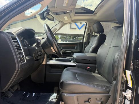 Used 2017 RAM 2500 Laramie w/ Snow Chief Group AWD/4WD image 14
