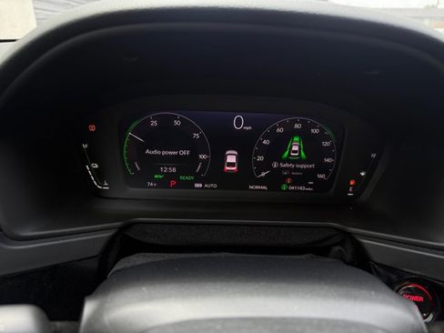 Used 2024 Honda Accord Touring image 9
