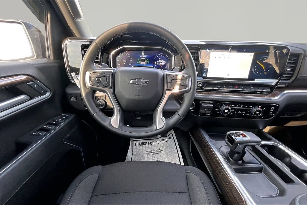 Used 2024 Chevrolet Silverado 1500 RST w/ Max Trailering Package AWD/4WD image 10