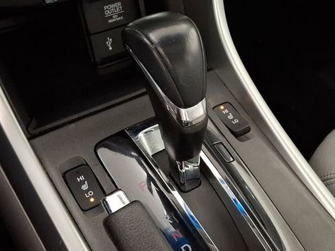 Used 2015 Honda Accord EX-L image 17