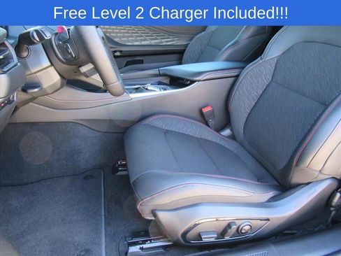 Used 2025 Dodge Charger R/T w/ Quick Order Package 25M R/T image 13