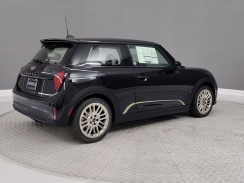 New 2026 MINI Cooper S image 6