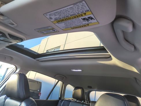 Certified 2025 Subaru Outback Limited image 9