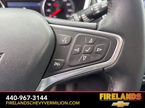 Used 2023 Chevrolet Equinox LT image 17