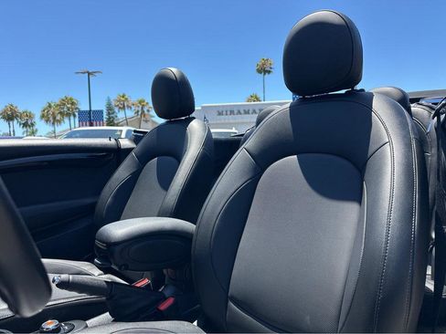 Used 2019 MINI Cooper Convertible image 7