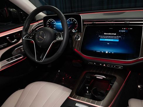 Certified 2026 Mercedes-Benz E 350 Sedan image 19