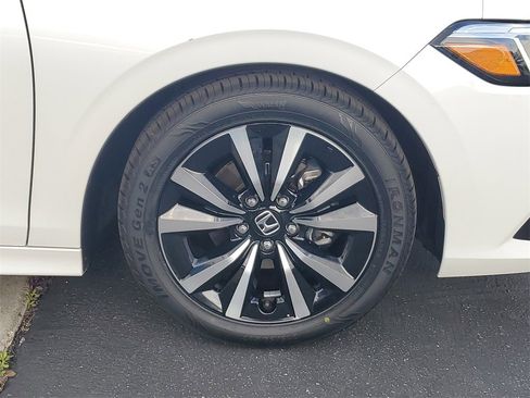 Certified 2023 Honda Civic EX image 6