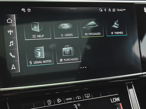 Used 2023 Audi Q7 3.0T Premium w/ Convenience Package AWD/4WD image 22