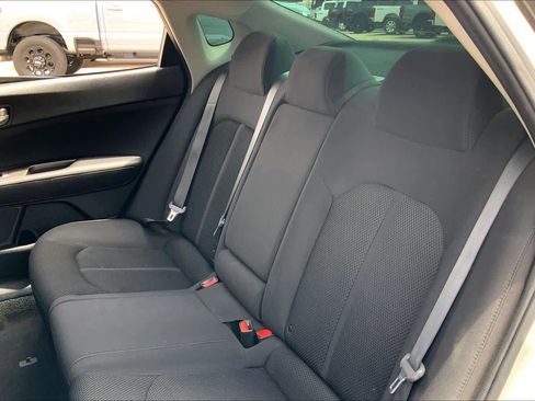 Used 2020 Kia Optima LX FWD image 21
