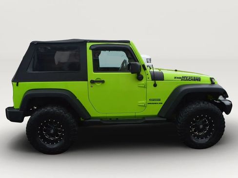Used 2012 Jeep Wrangler Sport image 11