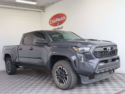 Used 2024 Toyota Tacoma TRD Sport w/ TRD Sport Upgrade Package RWD image 1