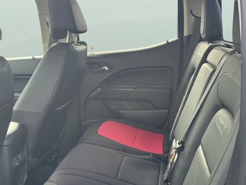 Used 2019 GMC Canyon All Terrain w/ Trailering Package image 36