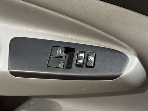 Used 2012 Toyota Tacoma 2WD Access Cab w/ SR5 Pkg image 18