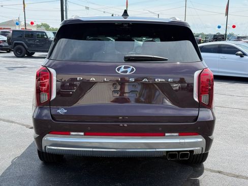 Used 2024 Hyundai Palisade Calligraphy FWD image 7