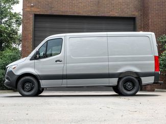 Used 2025 Mercedes-Benz Sprinter 2500 video 3