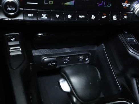 Used 2024 Kia Telluride S w/ S Sunroof Package FWD image 28
