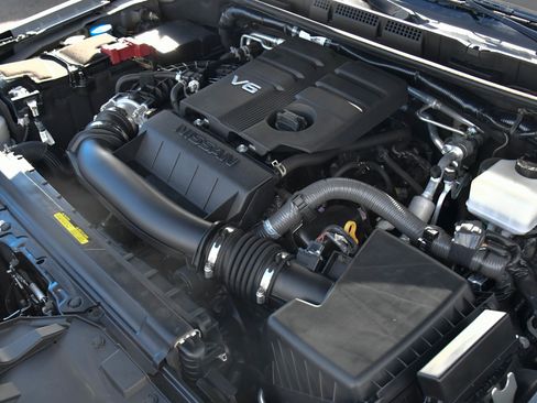 Used 2023 Nissan Frontier Pro-X w/ Pro-X Premium Package image 56