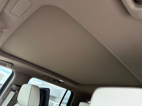 New 2026 GMC Yukon XL Denali w/ Denali Reserve Package AWD/4WD image 15