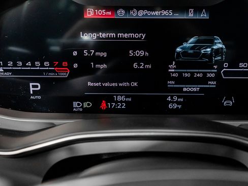 Used 2025 Audi RS 6 performance image 37