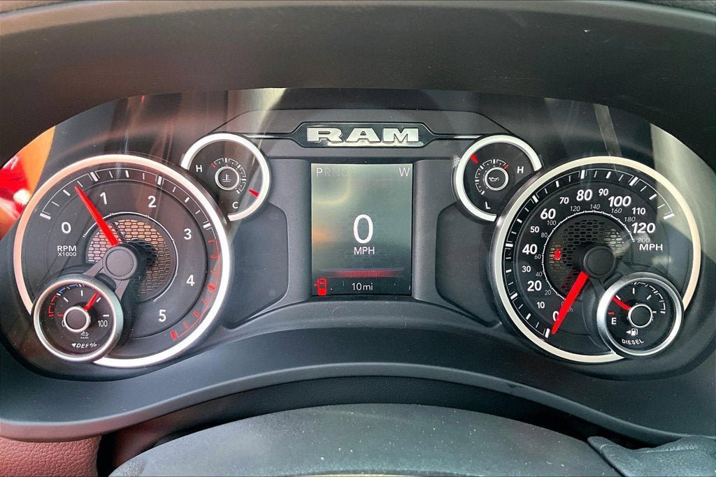 New 2026 RAM 3500 Big Horn AWD/4WD image 8