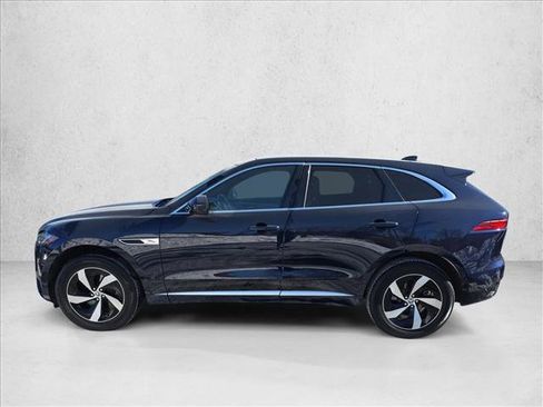 Certified 2025 Jaguar F-PACE R-Dynamic S image 8