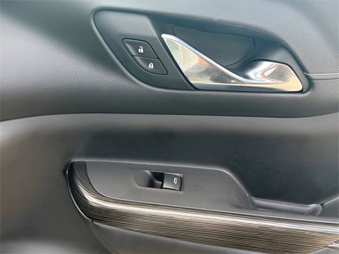 Used 2019 GMC Acadia SLT image 15