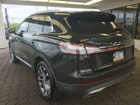 Used 2023 Lincoln Nautilus Reserve AWD/4WD image 7
