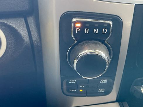Used 2015 RAM 1500 Big Horn AWD/4WD image 19