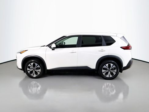 Used 2023 Nissan Rogue SV FWD image 6