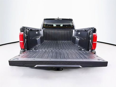 Used 2024 Toyota Tacoma TRD Off-Road AWD/4WD image 14