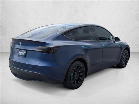 Used 2021 Tesla Model Y Long Range AWD/4WD image 5