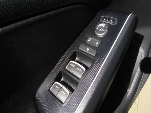 Used 2025 Honda Civic Sport Touring image 22