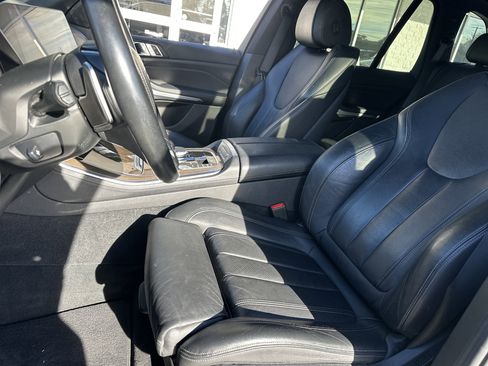 Used 2019 BMW X5 xDrive40i w/ Premium Package 2 image 10