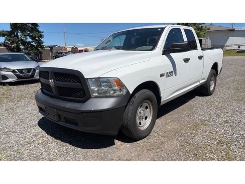 Used 2018 RAM 1500 Tradesman AWD/4WD image 1