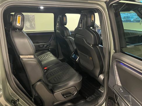 Used 2023 Rivian R1S Launch Edition image 36