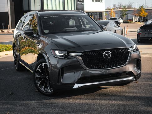 Certified 2025 MAZDA CX-90 3.3 Turbo S w/ Premium Package image 2